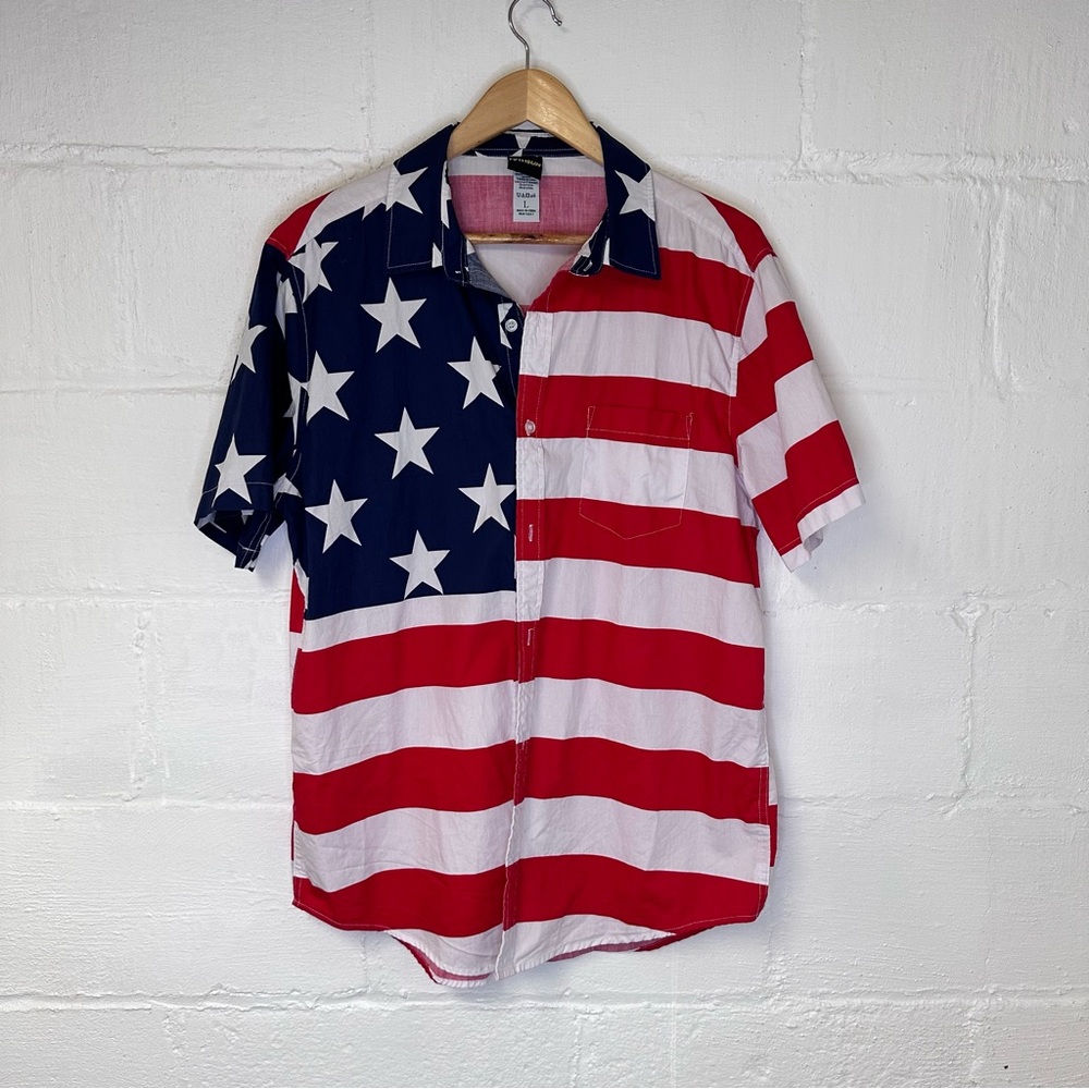 Men’s USA Flag shirt